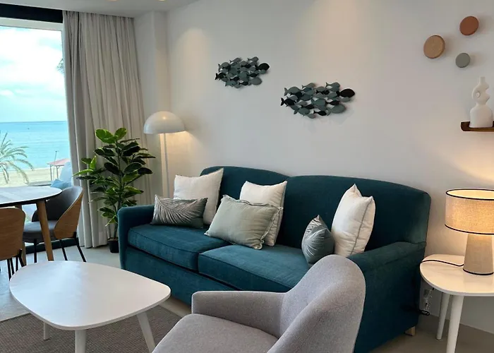 Laviu 2b By Croma Estepona