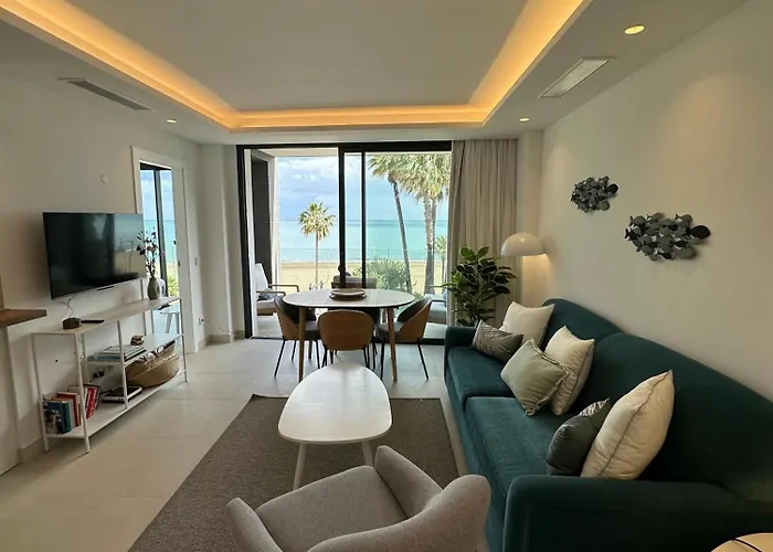 Laviu 2b By Croma * Estepona