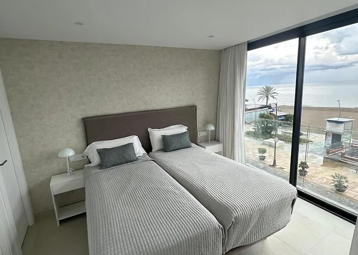 Laviu 2b By Croma Estepona